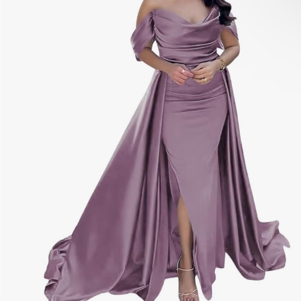 Bride maid dress medium size